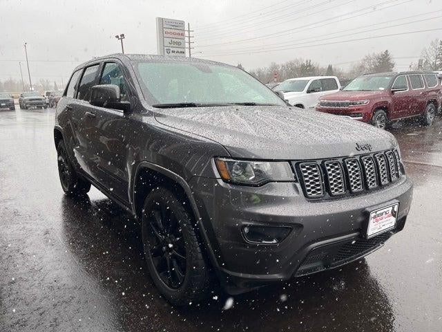 2017 Jeep Grand Cherokee Altitude