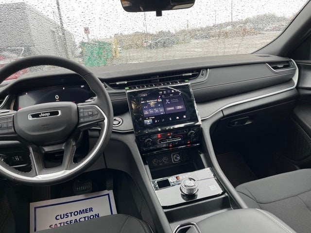 2025 Jeep Grand Cherokee Laredo X