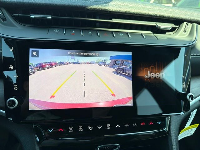 2026 Jeep Grand Cherokee Altitude