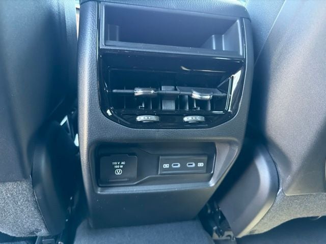 2026 Jeep Grand Cherokee Altitude