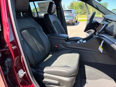 2026 Jeep Grand Cherokee Altitude