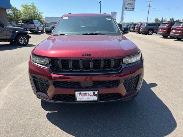 2026 Jeep Grand Cherokee Altitude