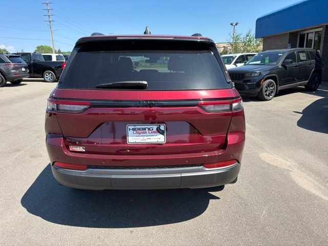 2026 Jeep Grand Cherokee Altitude