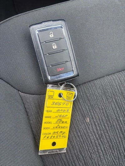 2023 Jeep Grand Cherokee L Laredo