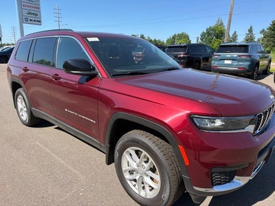 2026 Jeep Grand Cherokee Laredo