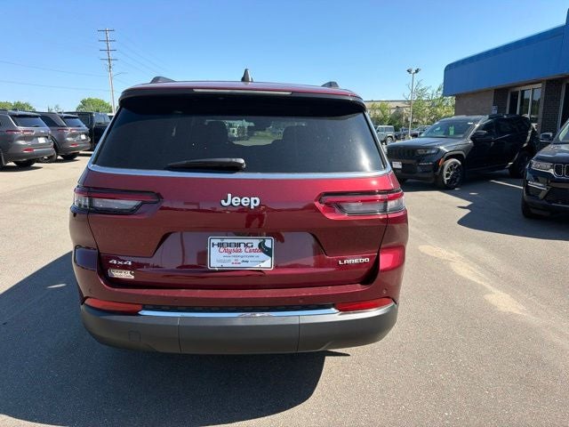 2026 Jeep Grand Cherokee Laredo