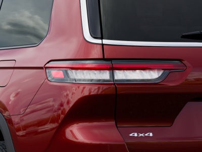 2026 Jeep Grand Cherokee Laredo