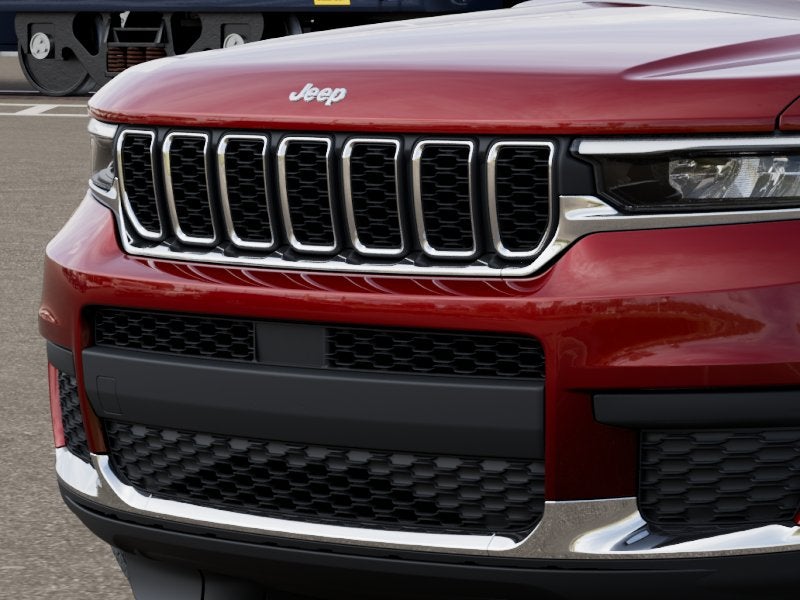 2026 Jeep Grand Cherokee Laredo