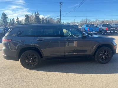 2025 Jeep Grand Cherokee Altitude