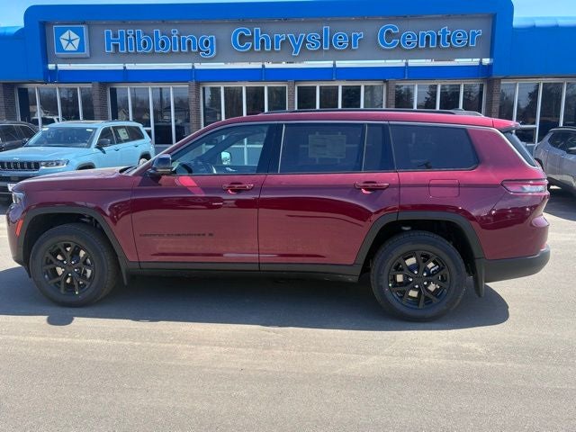 2026 Jeep Grand Cherokee Laredo