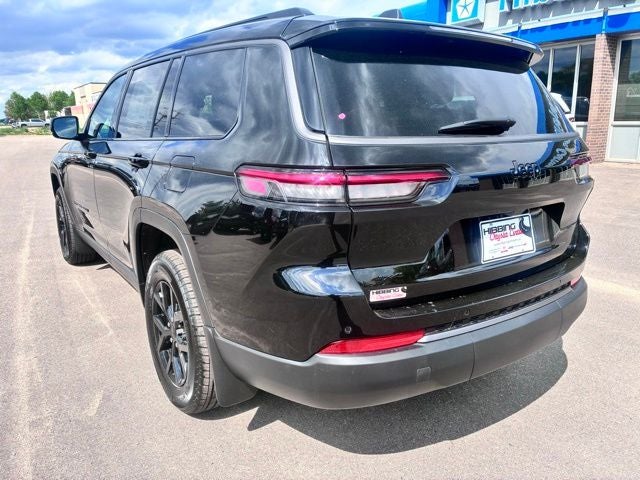 2026 Jeep Grand Cherokee Altitude
