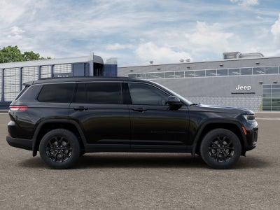 2026 Jeep Grand Cherokee Laredo
