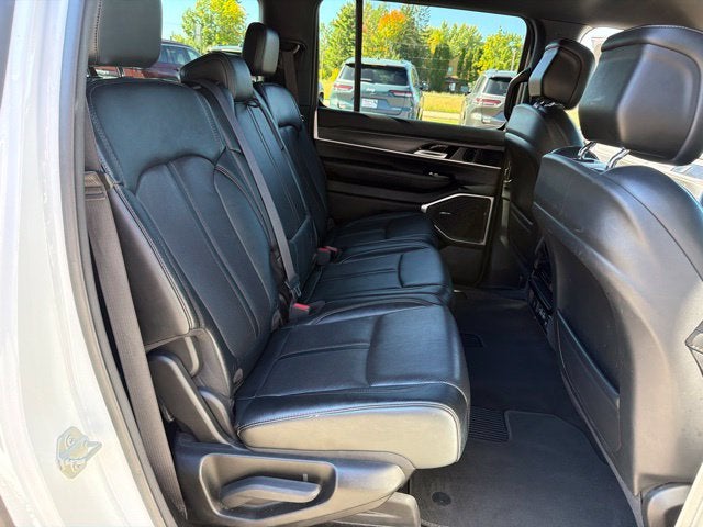 2024 Jeep Wagoneer L Series III