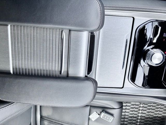 2026 Jeep Grand Wagoneer Limited Altitude