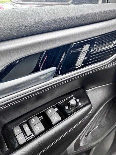 2026 Jeep Grand Wagoneer Limited Altitude