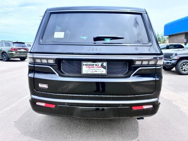 2026 Jeep Grand Wagoneer Limited Altitude