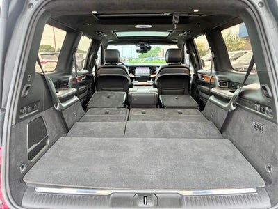 2022 Jeep Grand Wagoneer Series III