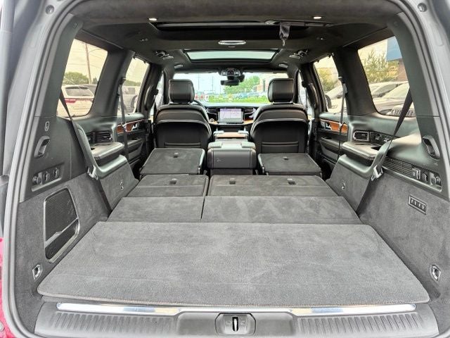 2022 Jeep Grand Wagoneer Series III