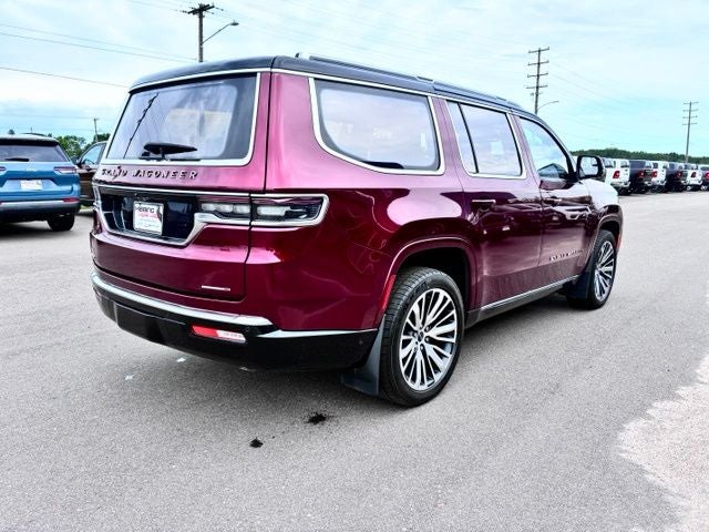 2022 Jeep Grand Wagoneer Series III