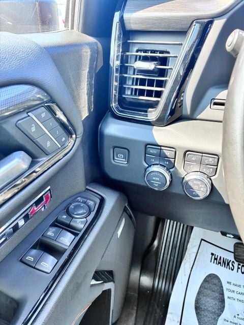 2024 GMC Sierra 1500 AT4