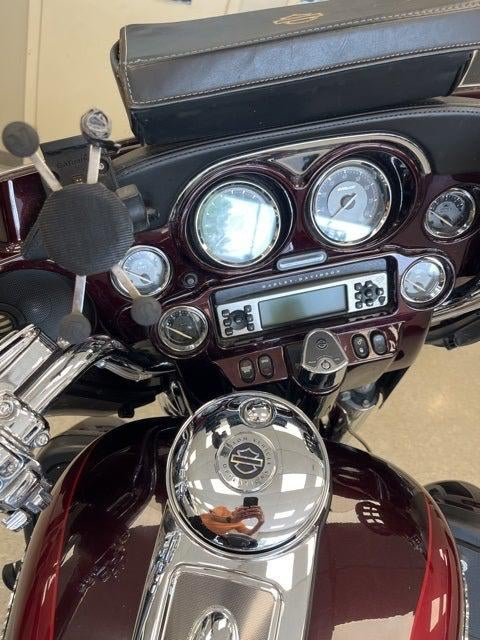 2013 Harley-Davidson CVO Ultra Classic Electra Glide Base