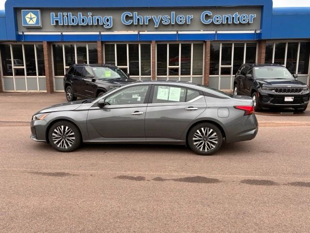 2025 Nissan Altima
