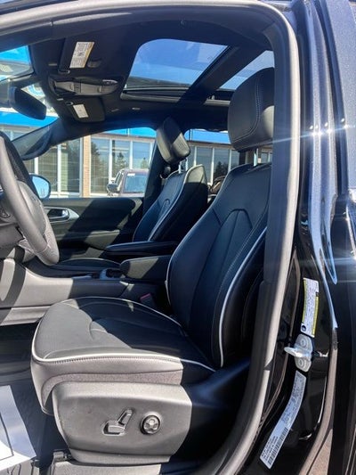2026 Chrysler Pacifica Limited