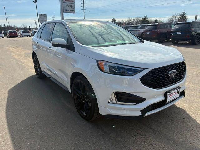 2022 Ford Edge ST