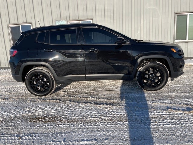 Certified 2023 Jeep Compass Altitude with VIN 3C4NJDBN4PT528558 for sale in Hibbing, Minnesota
