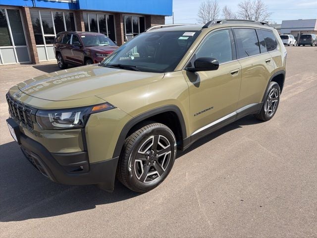 2026 Jeep Cherokee Laredo