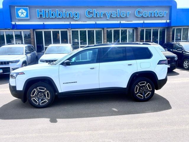 2026 Jeep Cherokee Laredo