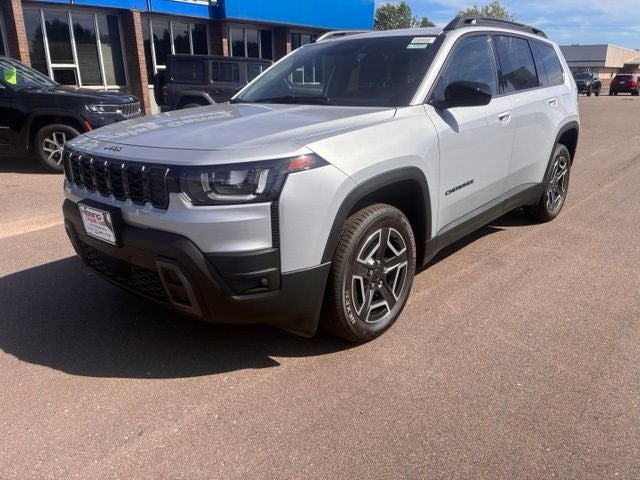 2026 Jeep Cherokee Laredo