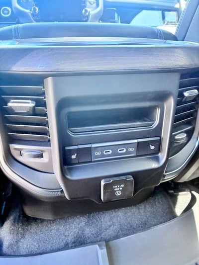 2026 RAM Ram 1500 Laramie
