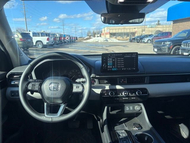 2025 Honda Pilot Touring