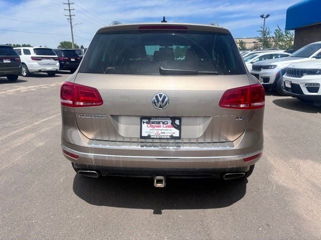 2015 Volkswagen Touareg V6 TDI Sport