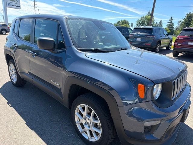2023 Jeep Renegade Latitude