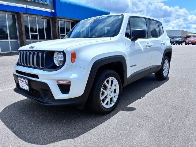 Used 2023 Jeep Renegade Latitude with VIN ZACNJDB1XPPP13084 for sale in Hibbing, Minnesota